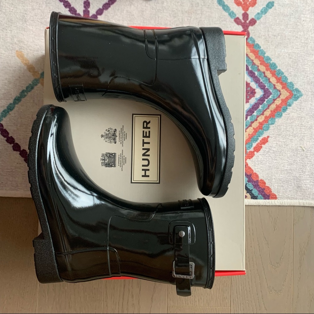 Hunter Refined Short Gloss Black Rain Boots